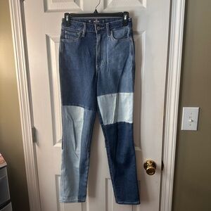 Hollister Women's Ultra High-Rise Mom Patchwork Blue Denim Jeans Size 00R